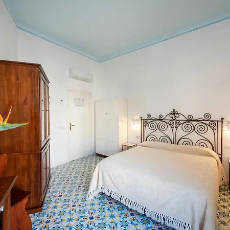 Apartment Un Po'... Amalfi