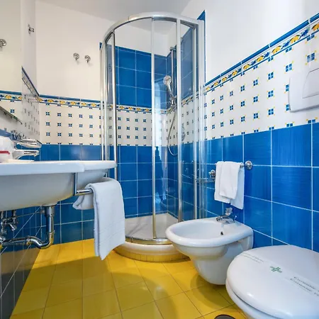 Un Po'... Apartment *