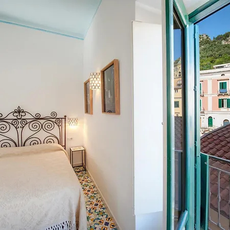 Un Po'... Apartment Amalfi