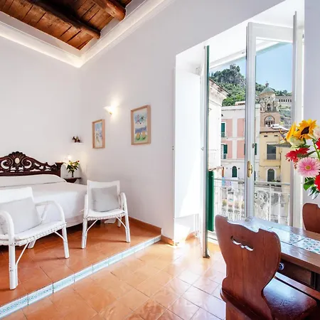 Un Po'... Apartment Amalfi