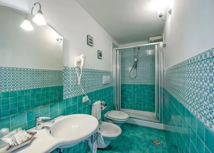 ウン ポ アパート *