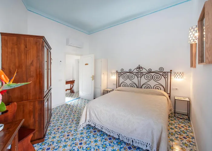 ウン ポ アパート *