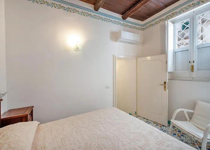 アパート ウン ポ *