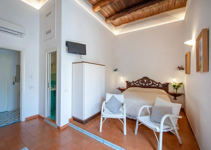 ウン ポ アパート アマルフィ