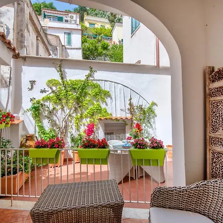 Un Po’... Appartamento